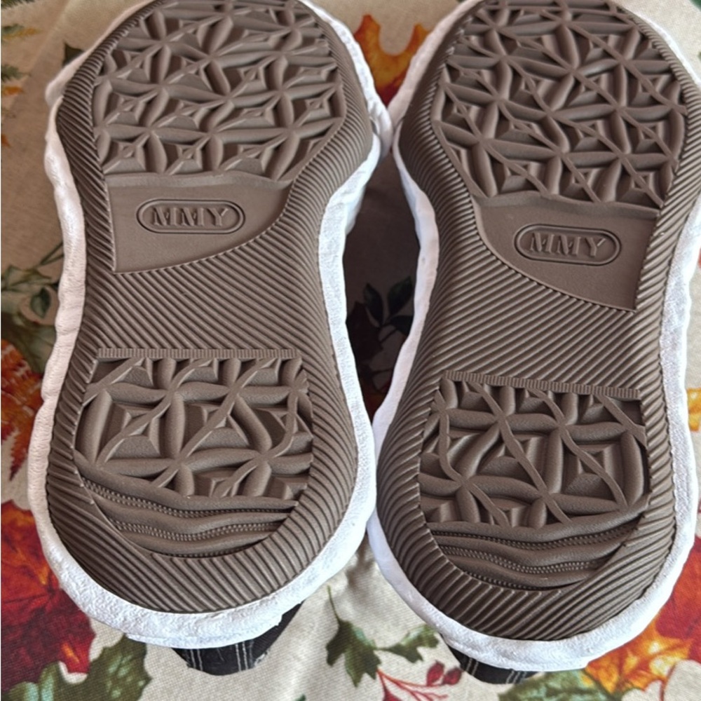 Miharayasuhiro Taupe and White aSneakers atentics